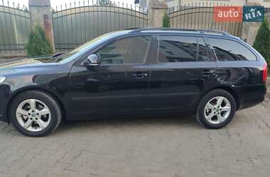 Универсал Skoda Octavia 2011 в 