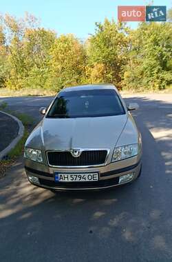 Лифтбек Skoda Octavia 2005 в 