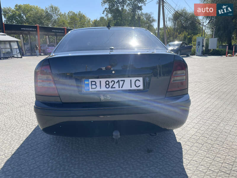 Ліфтбек Skoda Octavia 2004 в Полтаві