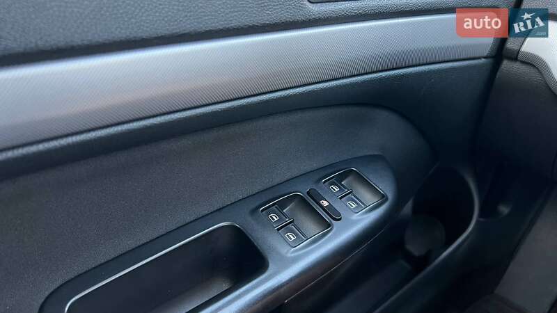 Лифтбек Skoda Octavia 2010 в Львове