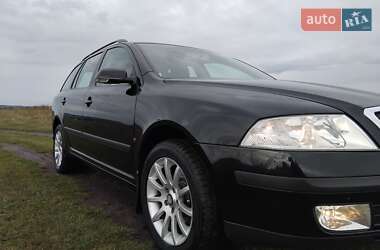 Универсал Skoda Octavia 2005 в Ровно