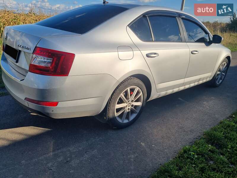 Лифтбек Skoda Octavia 2013 в Мукачево