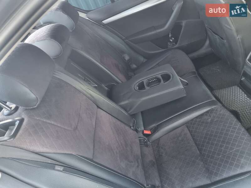 Лифтбек Skoda Octavia 2013 в Мукачево