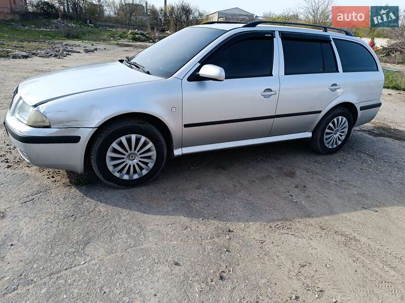 Универсал Skoda Octavia 2001 в Одессе