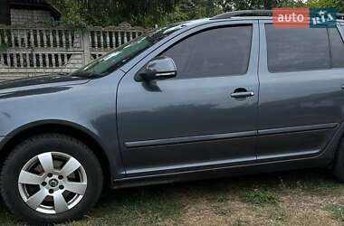 Универсал Skoda Octavia 2010 в 