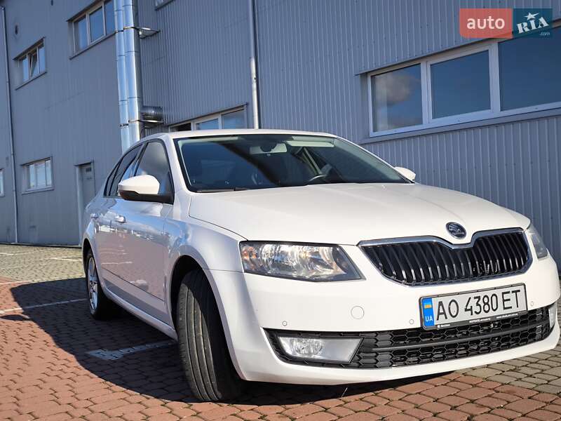 Ліфтбек Skoda Octavia 2015 в Мукачевому