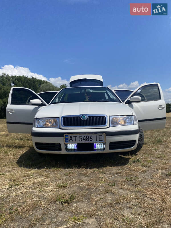 Лифтбек Skoda Octavia 2006 в Ивано-Франковске