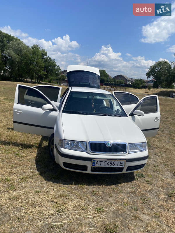 Лифтбек Skoda Octavia 2006 в Ивано-Франковске