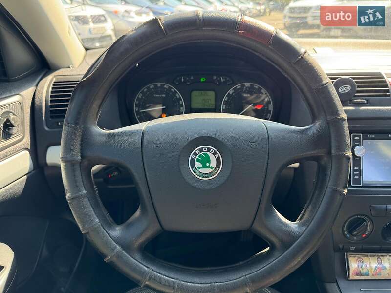Лифтбек Skoda Octavia 2007 в Виннице
