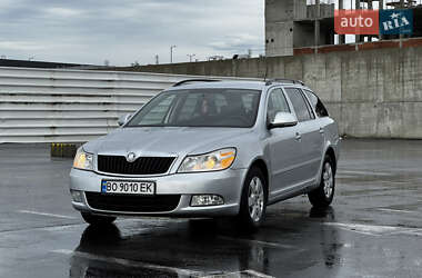 Универсал Skoda Octavia 2010 в Львове