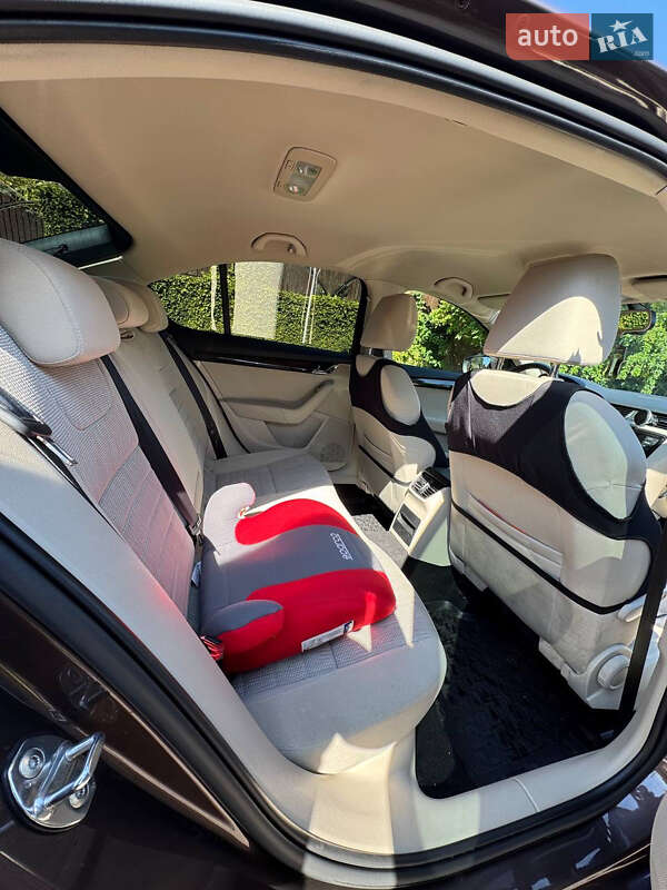 Лифтбек Skoda Octavia 2013 в Ровно фото 20 Лифтбек Skoda Octavia 2013 в Ровно