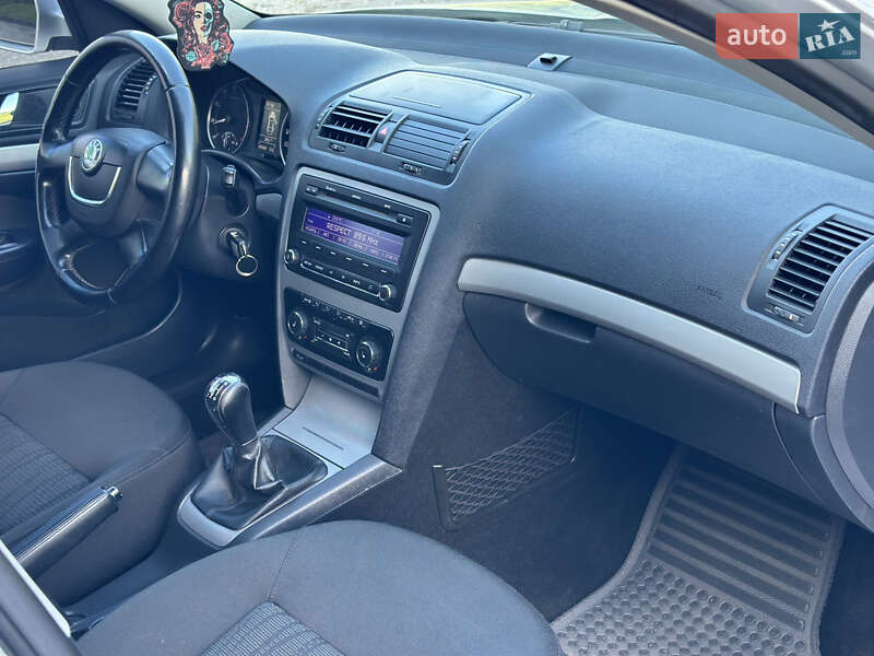 Универсал Skoda Octavia 2010 в Радивилове