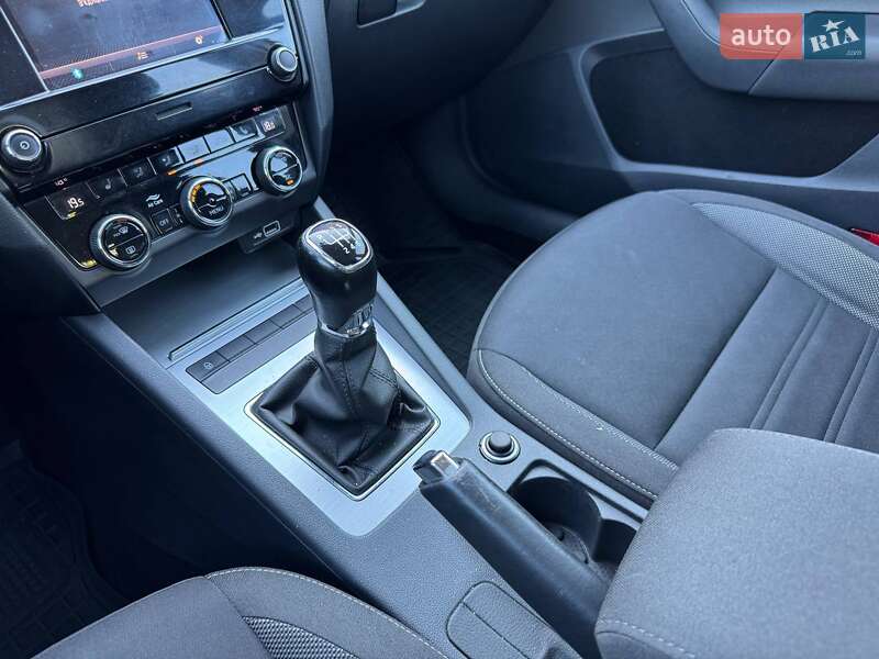 Лифтбек Skoda Octavia 2018 в Киеве