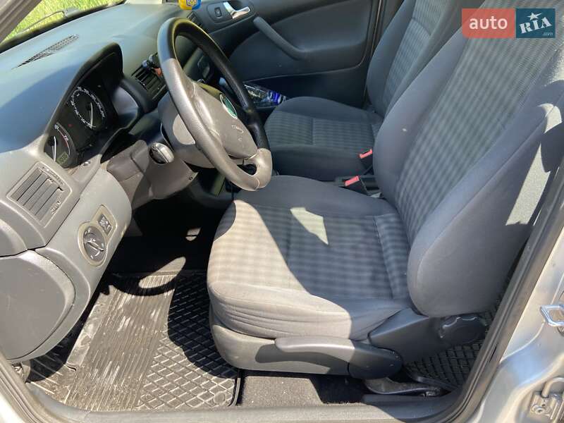 Универсал Skoda Octavia 2008 в Ровно