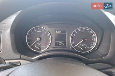 Универсал Skoda Octavia 2011 в 