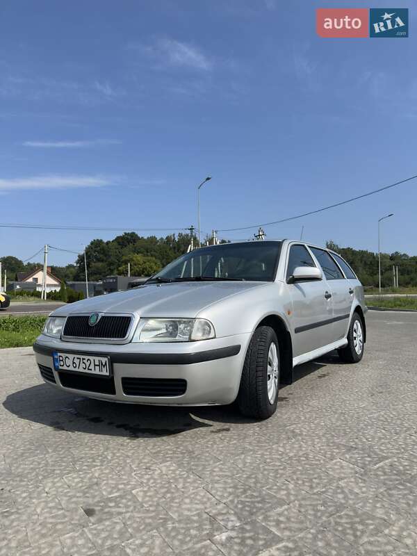 Универсал Skoda Octavia 1999 в Львове