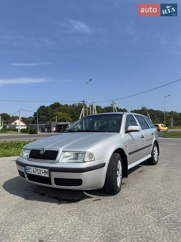 Универсал Skoda Octavia 1999 в Львове