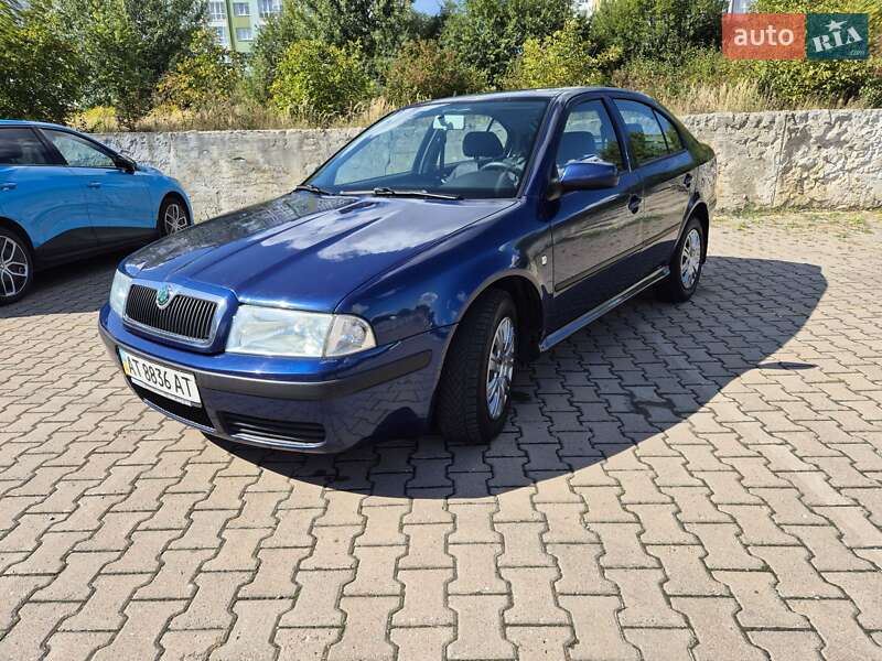 Лифтбек Skoda Octavia 2008 в Ивано-Франковске