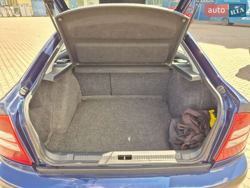 Лифтбек Skoda Octavia 2008 в Ивано-Франковске