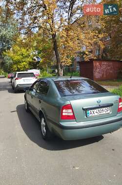 Универсал Skoda Octavia 2003 в 