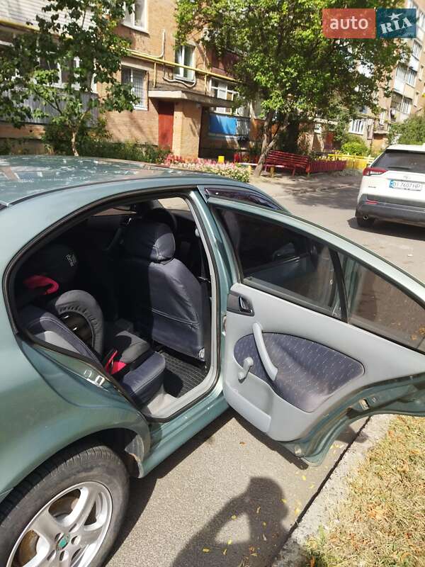 Універсал Skoda Octavia 2003 в Краснограді