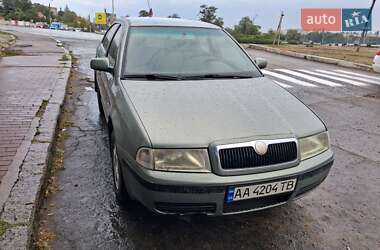Лифтбек Skoda Octavia 2003 в 