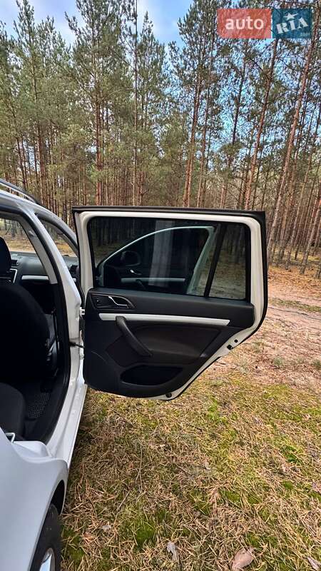 Універсал Skoda Octavia 2011 в Сарнах