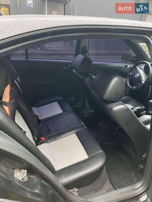 Лифтбек Skoda Octavia 2005 в Днепре