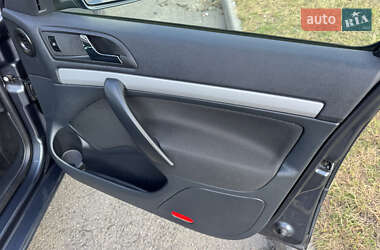 Универсал Skoda Octavia 2012 в 