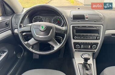 Универсал Skoda Octavia 2012 в 