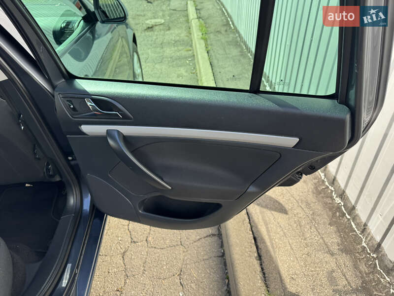 Універсал Skoda Octavia 2012 в Києві