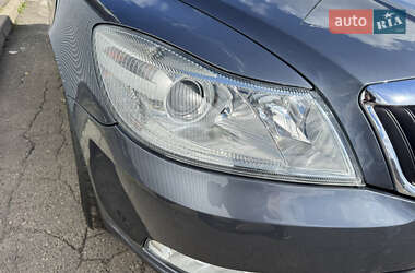Универсал Skoda Octavia 2012 в 