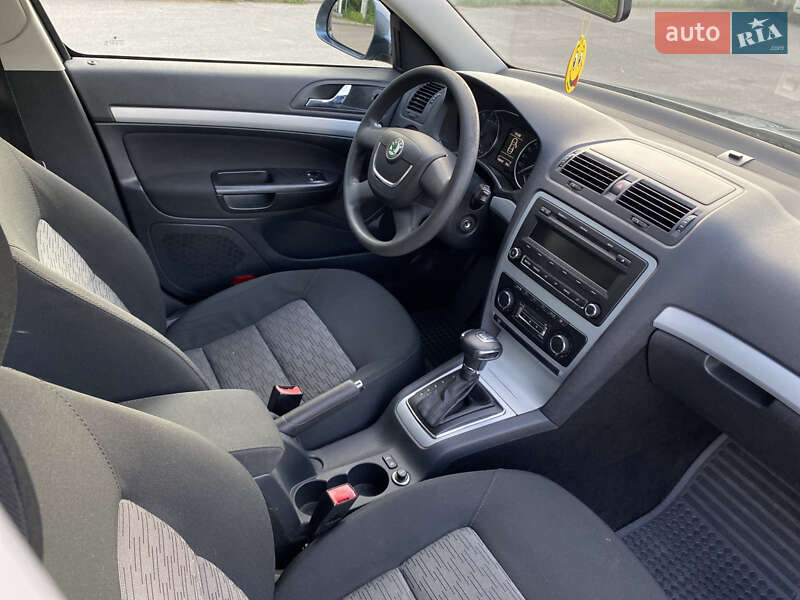 Универсал Skoda Octavia 2009 в Староконстантинове фото 19 Универсал Skoda Octavia 2009 в Староконстантинове