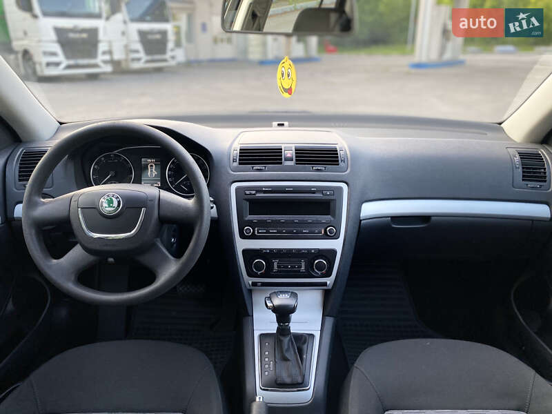 Универсал Skoda Octavia 2009 в Староконстантинове фото 25 Универсал Skoda Octavia 2009 в Староконстантинове