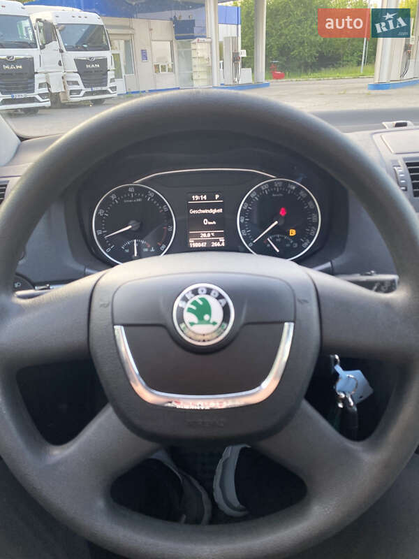 Универсал Skoda Octavia 2009 в Староконстантинове фото 36 Универсал Skoda Octavia 2009 в Староконстантинове