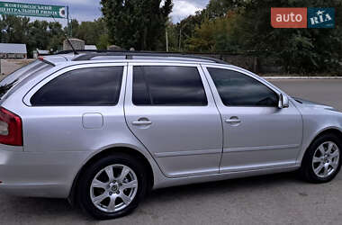 Универсал Skoda Octavia 2011 в 
