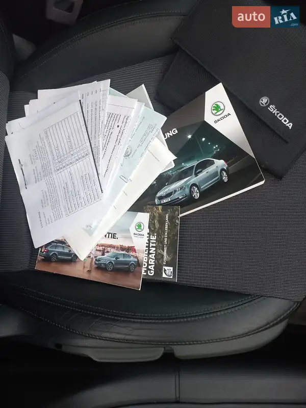 Универсал Skoda Octavia 2017 в Ровно документ