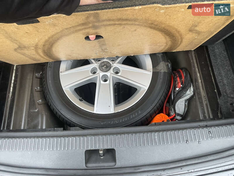 Універсал Skoda Octavia 2014 в Любомлі