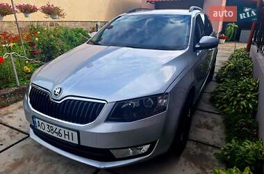 Универсал Skoda Octavia 2013 в Мукачево