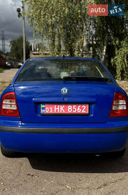 Лифтбек Skoda Octavia 2004 в 