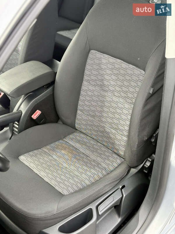 Универсал Skoda Octavia 2010 в Мукачево