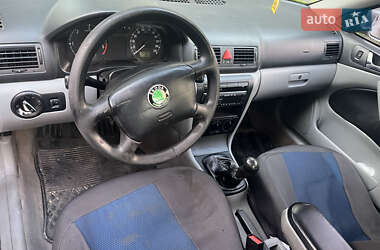 Лифтбек Skoda Octavia 1999 в 