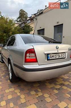 Лифтбек Skoda Octavia 2008 в 