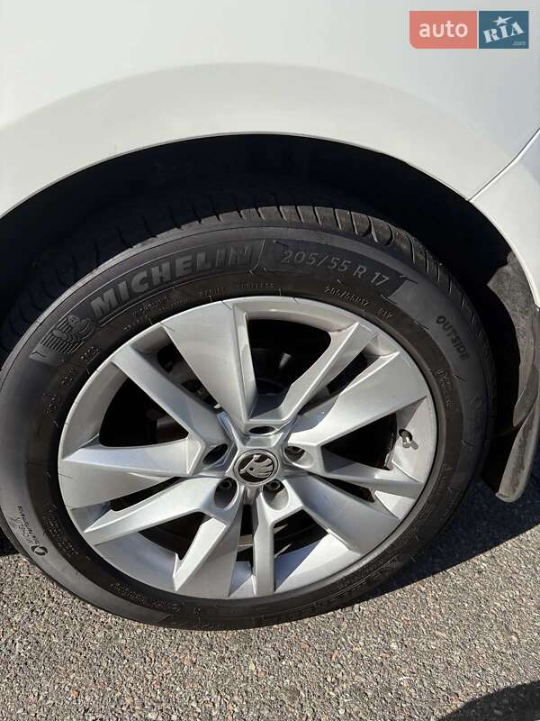 Ліфтбек Skoda Octavia 2016 в Одесі