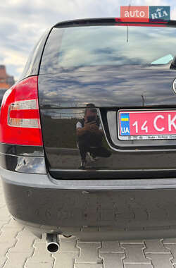 Универсал Skoda Octavia 2009 в 