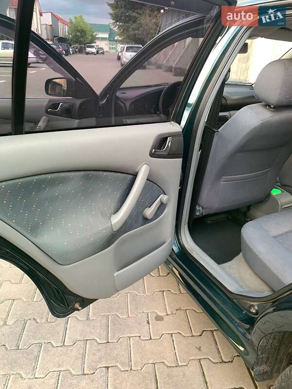 Лифтбек Skoda Octavia 2002 в Ивано-Франковске