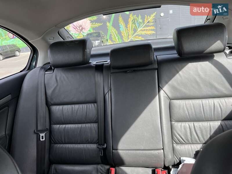 Лифтбек Skoda Octavia 2008 в Киеве
