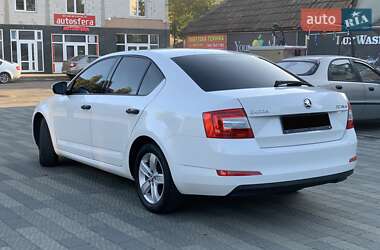 Лифтбек Skoda Octavia 2015 в 