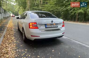 Лифтбек Skoda Octavia 2013 в 