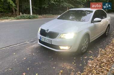 Лифтбек Skoda Octavia 2013 в 
